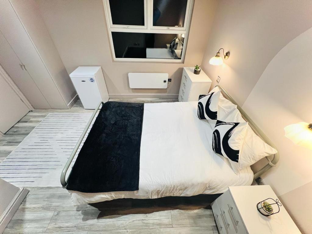 London Crescent House Top Location Ensuites Rooms Great Value エクステリア 写真