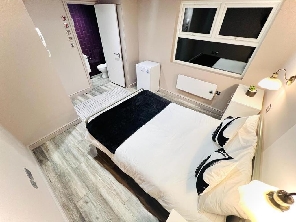 London Crescent House Top Location Ensuites Rooms Great Value エクステリア 写真