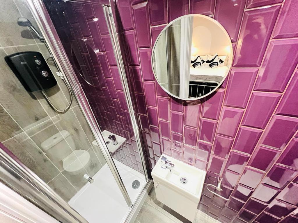 London Crescent House Top Location Ensuites Rooms Great Value エクステリア 写真